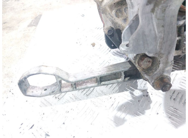 Подушка крепления КПП к Saab 9-5