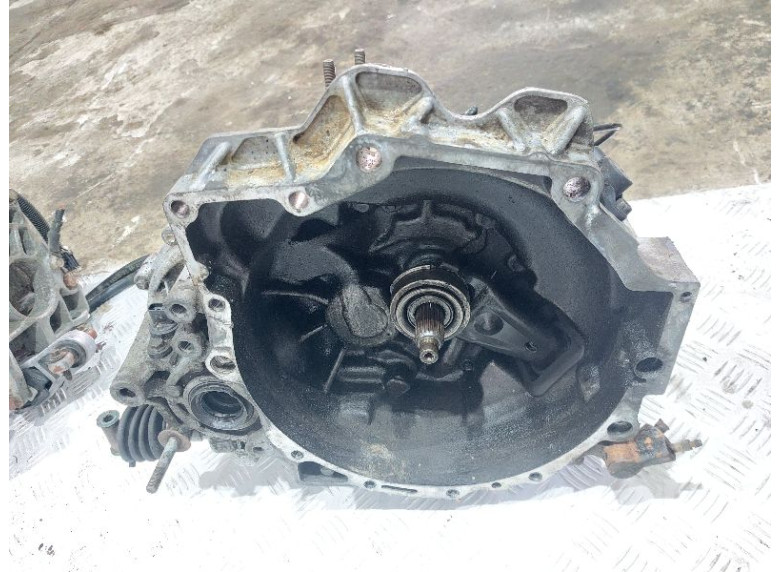 КПП механическая (МКПП) к Kia Spectra, 2003г.