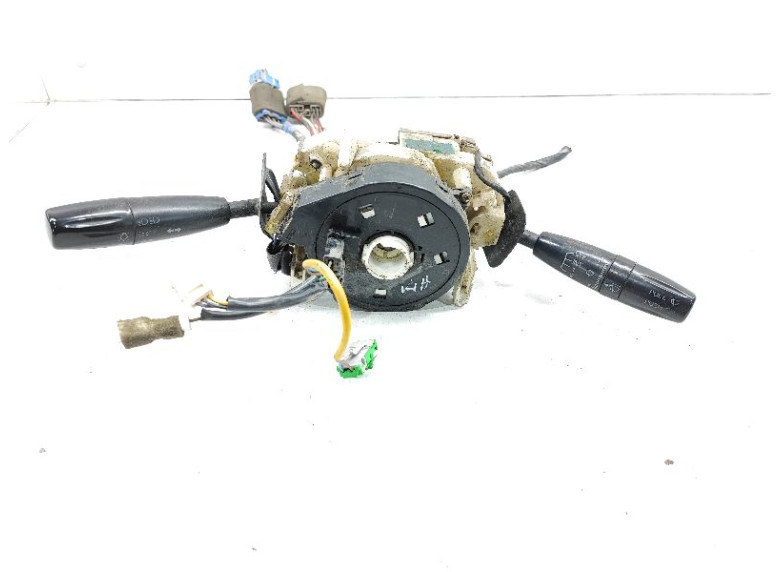 Переключатель подрулевой (стрекоза) к Kia Spectra, 2003г.