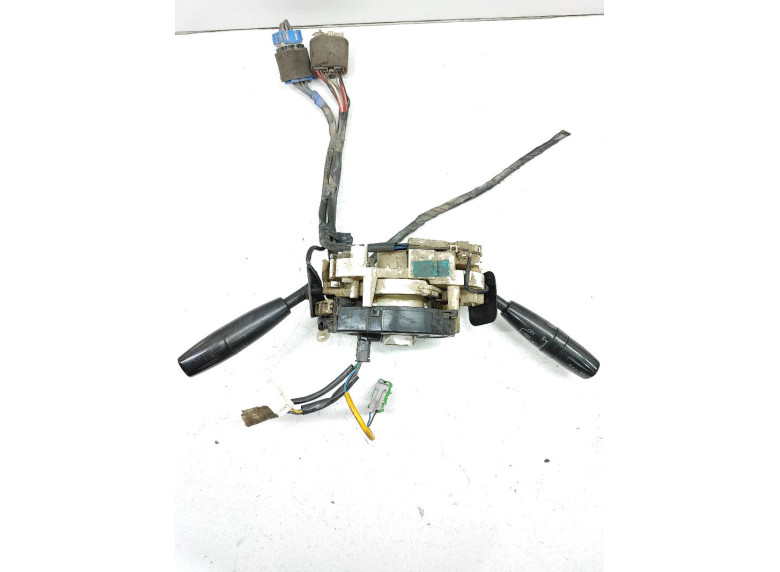 Переключатель подрулевой (стрекоза) к Kia Spectra, 2003г.
