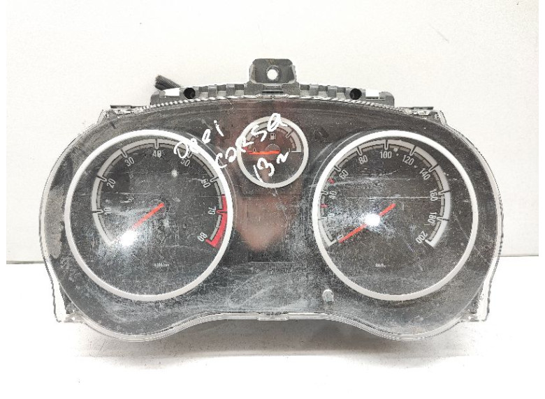 Щиток приборов (приборная панель) к Opel Corsa, 2013г.