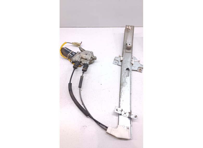 Стеклоподъемник электрический передний левый к Kia Clarus, 1999г.