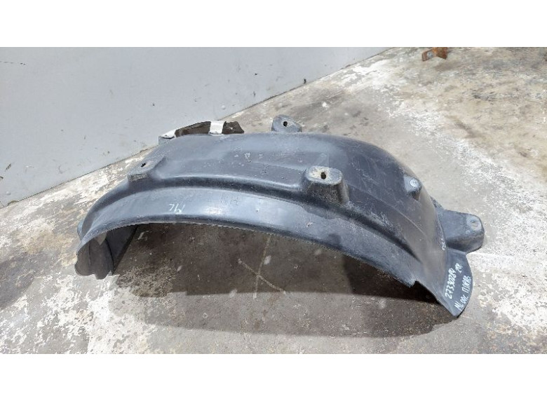 Защита арок передняя правая (подкрылок) к Mercedes ML W163, 2001г.