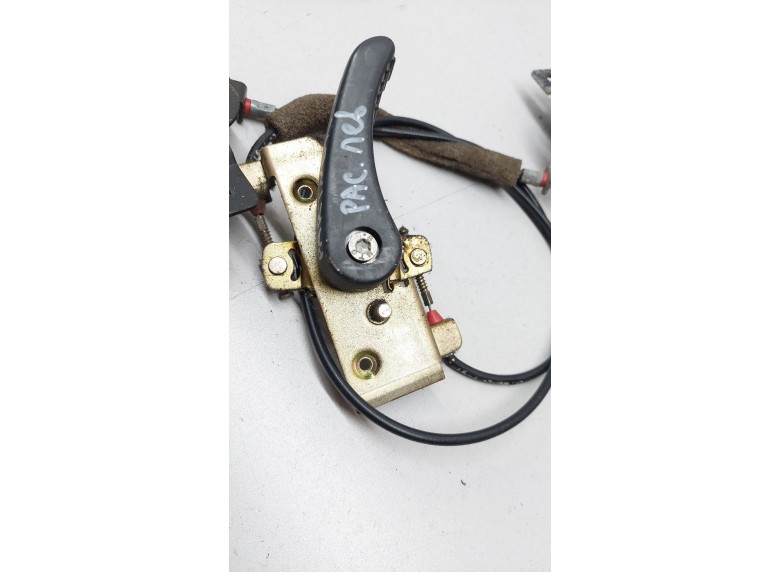 Замок двери сдвижной к Peugeot Partner