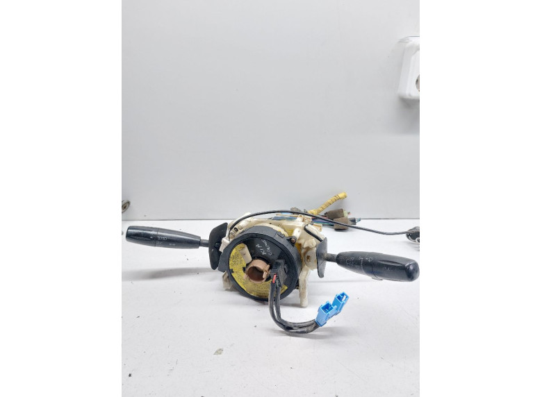 Переключатель подрулевой (стрекоза) к Kia Clarus, 1999г.