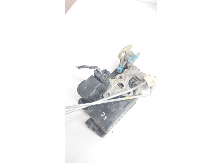 Замок двери передней правой к Chevrolet Lacetti