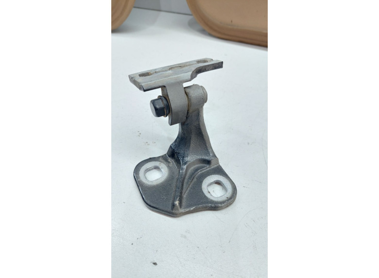Петля двери передней левой к BMW 7 E65/E66, 2007г.
