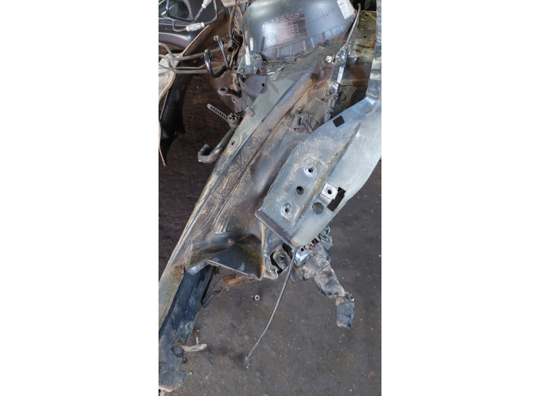 Четверть передняя левая к BMW 7 E65/E66, 2007г.