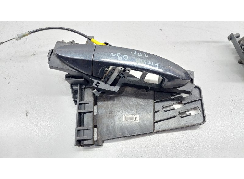 Ручка наружная задняя правая к Ford Fiesta, 2009г.
