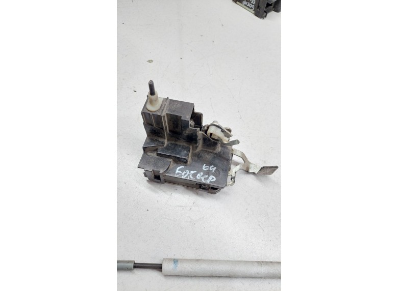 Замок двери передней левой к Peugeot Boxer