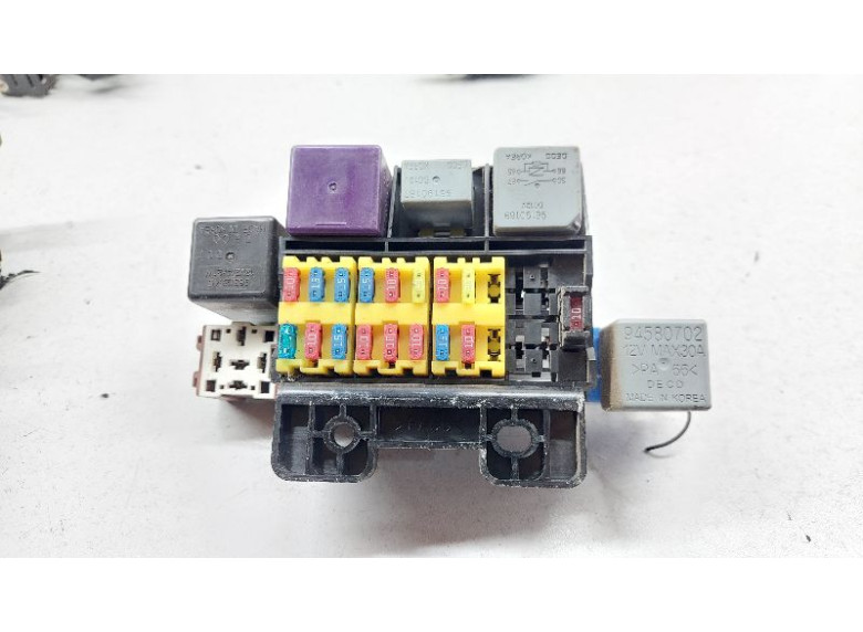 Блок предохранителей к Chevrolet Aveo, 2006г.