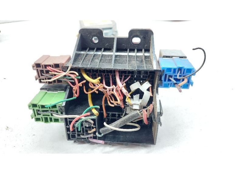 Блок предохранителей к Chevrolet Aveo, 2006г.