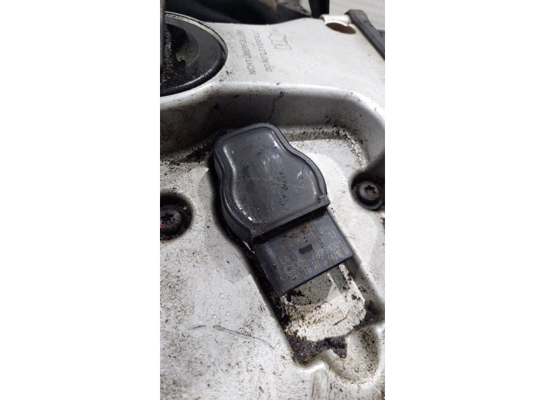 Катушка зажигания к Audi A4, 2002г.
