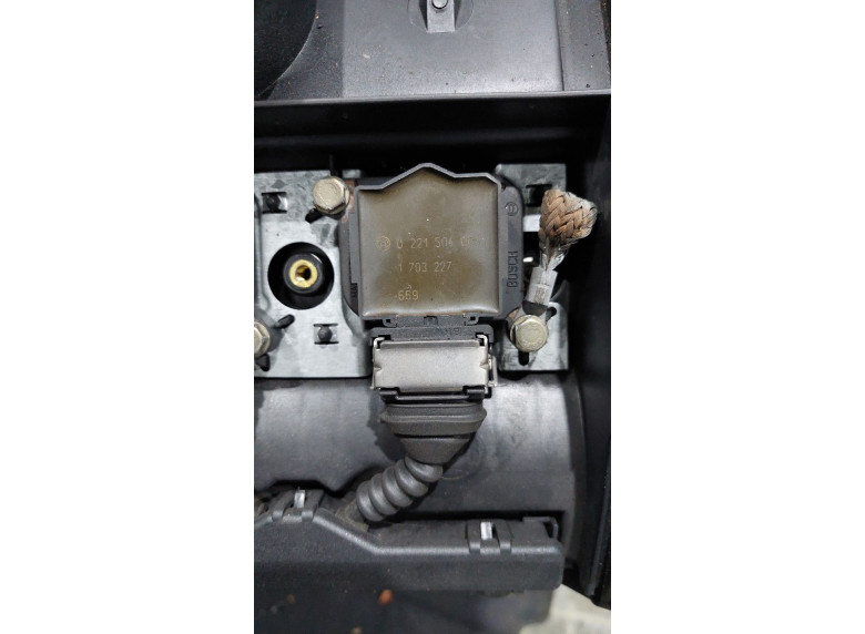 Катушка зажигания к BMW 5 E39, 1998г.