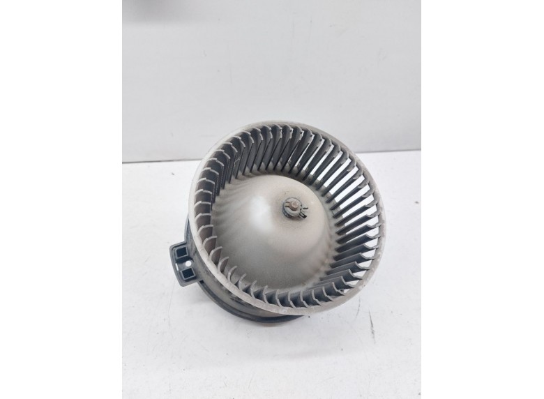 Моторчик печки к Моторчик печки к Toyota Corolla undefined г. Corolla