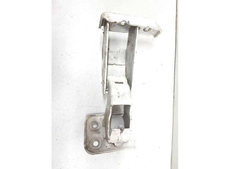 Петля двери задней левой к Citroen Jumpy, 2009г.