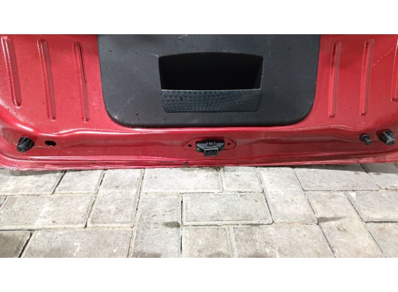 Крышка багажника (дверь 3-5) к Крышка багажника (дверь 3-5) к Dacia Sandero undefined г. Sandero