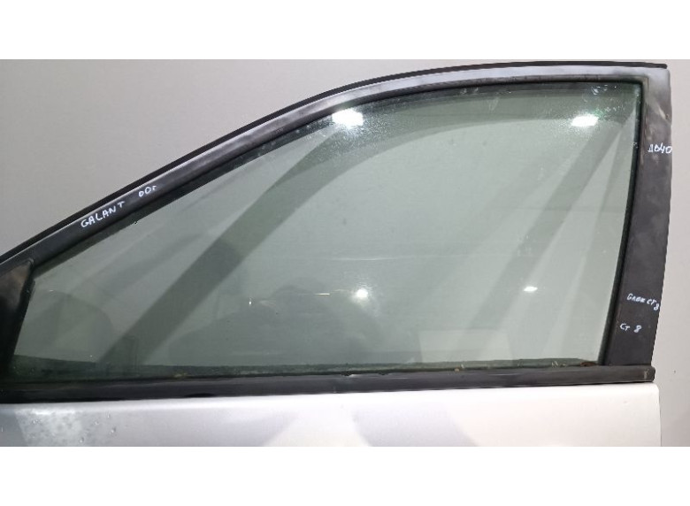 Стекло двери передней левой к Mitsubishi Galant, 2000г.