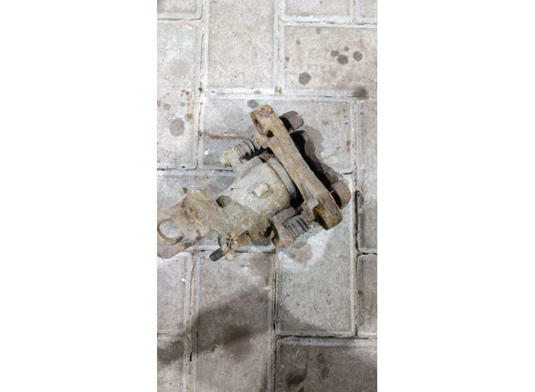 Суппорт задний левый к Суппорт задний левый к Nissan Almera undefined г. Almera