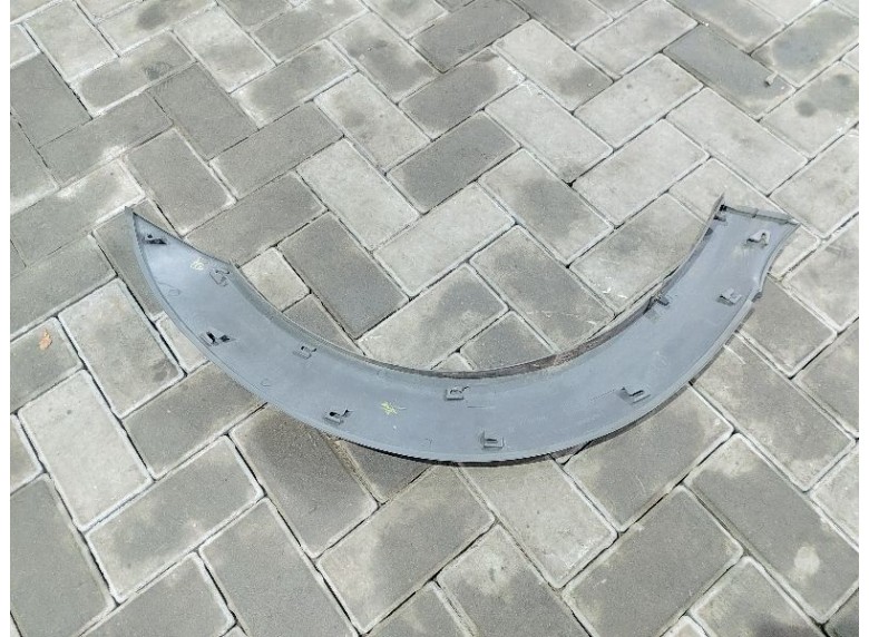 Молдинг (накладка кузовная) к Молдинг (накладка кузовная) к Pontiac Vibe undefined г. Vibe