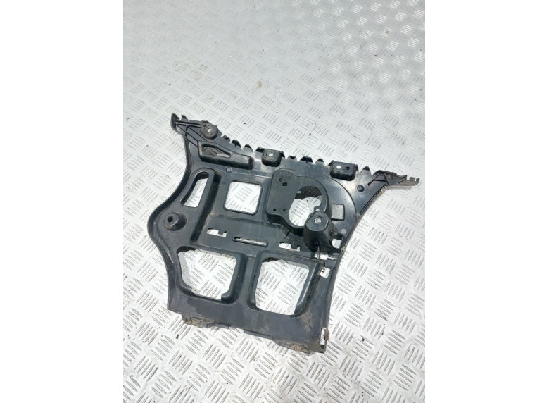 Кронштейн крепления бампера заднего к BMW 3 E90/E91/E92/E93, 2010г.