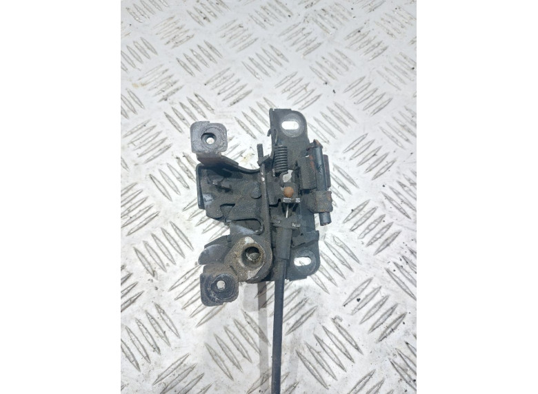 Замок капота к Audi A6, 2001г.