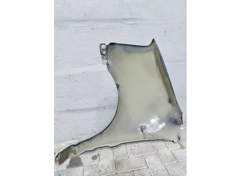 Крыло переднее правое к Opel Agila, 2000г.