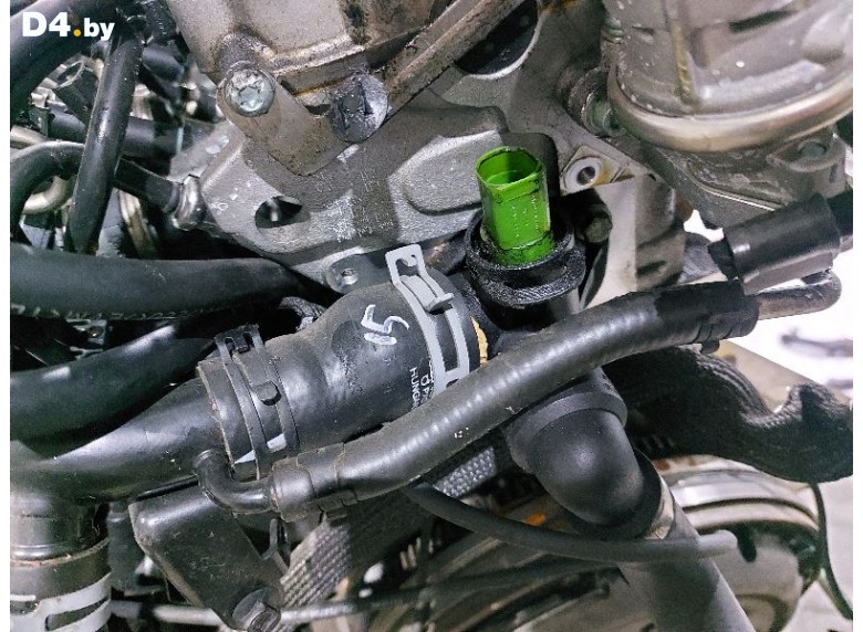 Фланец (тройник) системы охлаждения к Audi A4 undefined г.