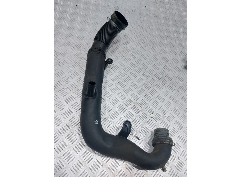 Патрубок турбины к Volkswagen Passat, 2007г.