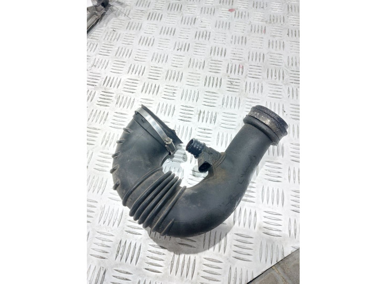 Патрубок турбины к Mercedes C W203, 2004г.
