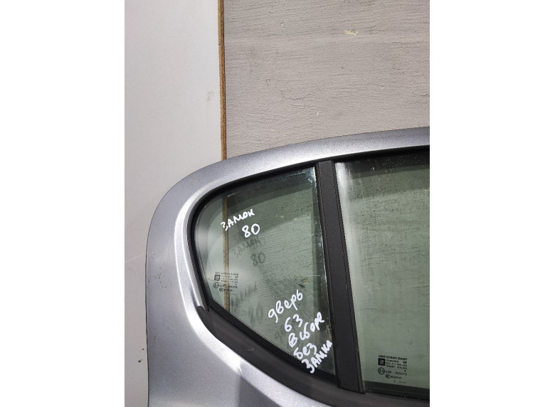 Стекло двери задней правой к Opel Corsa, 2017г.