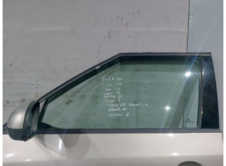 Стекло двери передней левой к Skoda Fabia, 2007г.