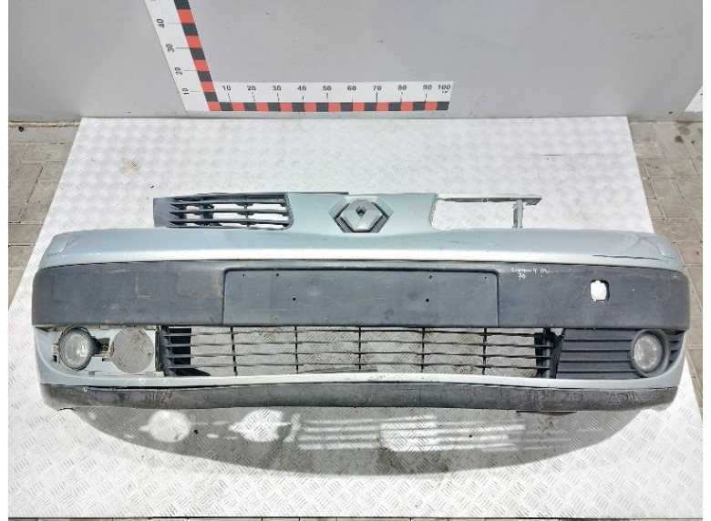 Бампер передний к Renault Espace, 2004г.