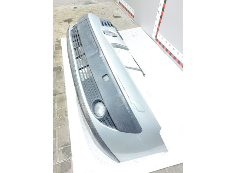 Бампер передний к Renault Espace, 2004г.