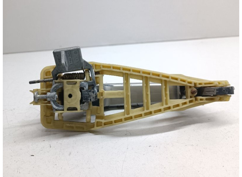 Ручка наружная задняя левая к Opel Vectra, 2003г.