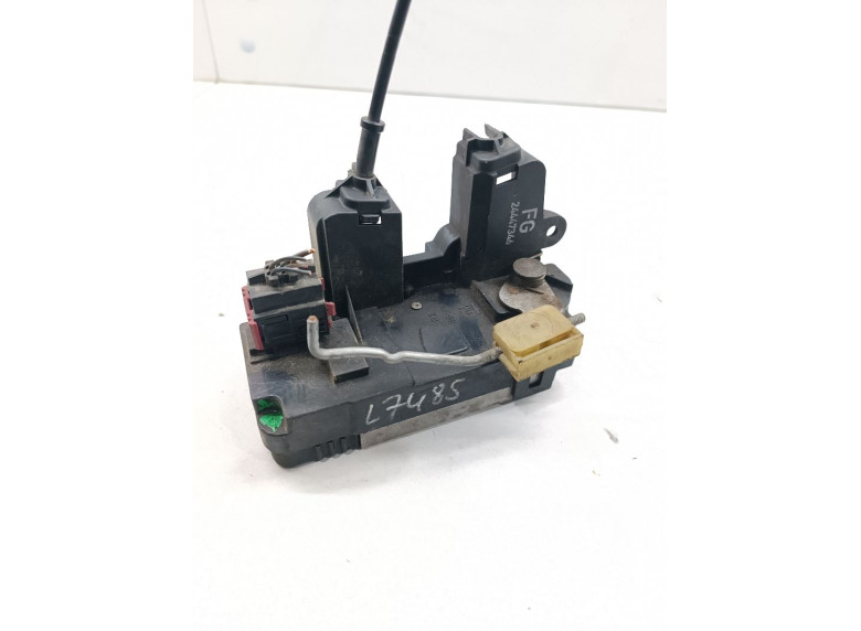 Замок двери задней левой к Opel Vectra, 2003г.