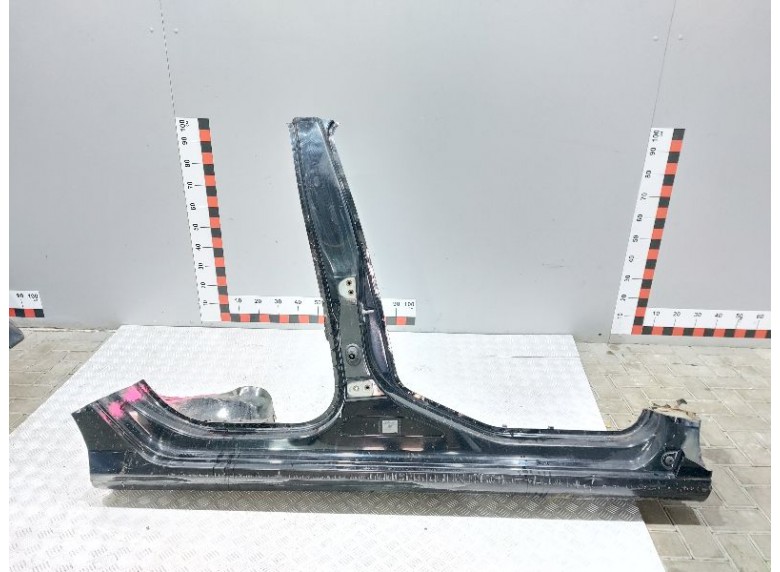 Стойка кузовная центральная правая к Стойка кузовная центральная правая к Peugeot 308 undefined г. 308