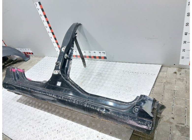 Стойка кузовная центральная правая к Стойка кузовная центральная правая к Peugeot 308 undefined г. 308