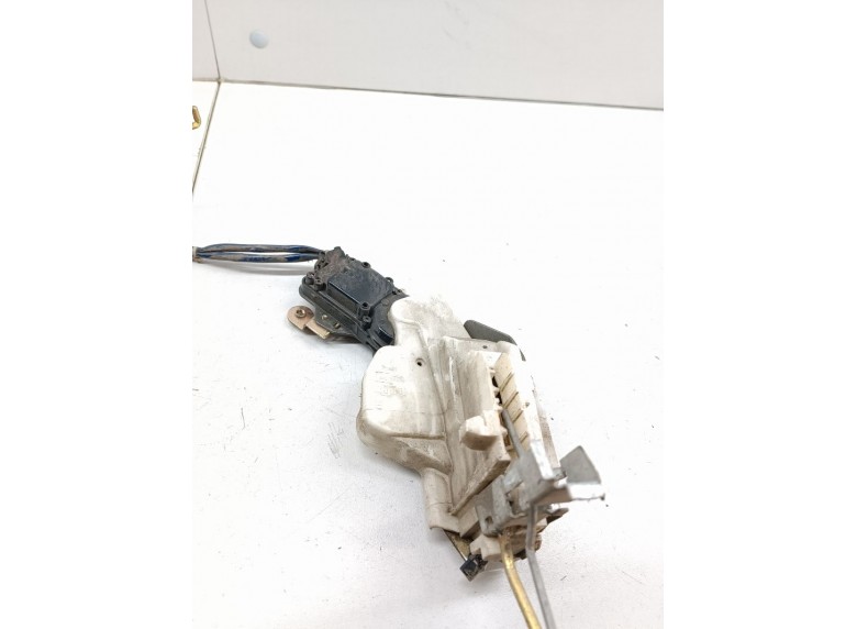 Замок двери передней правой к Замок двери передней правой к Suzuki Aerio undefined г. Aerio