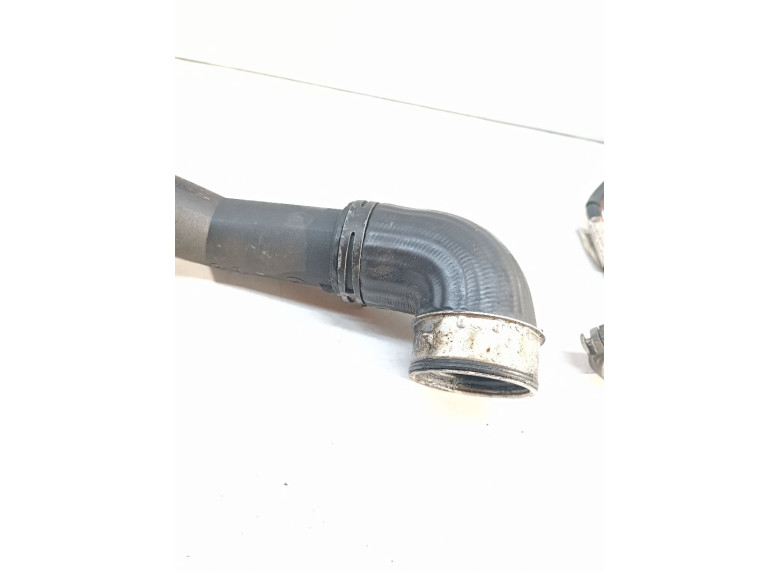 Патрубок впускного коллектора к Volkswagen Sharan, 2001г.