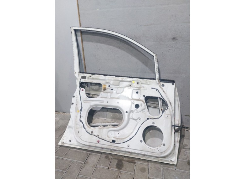 Дверь передняя левая к Дверь передняя левая к Suzuki Aerio undefined г. Aerio