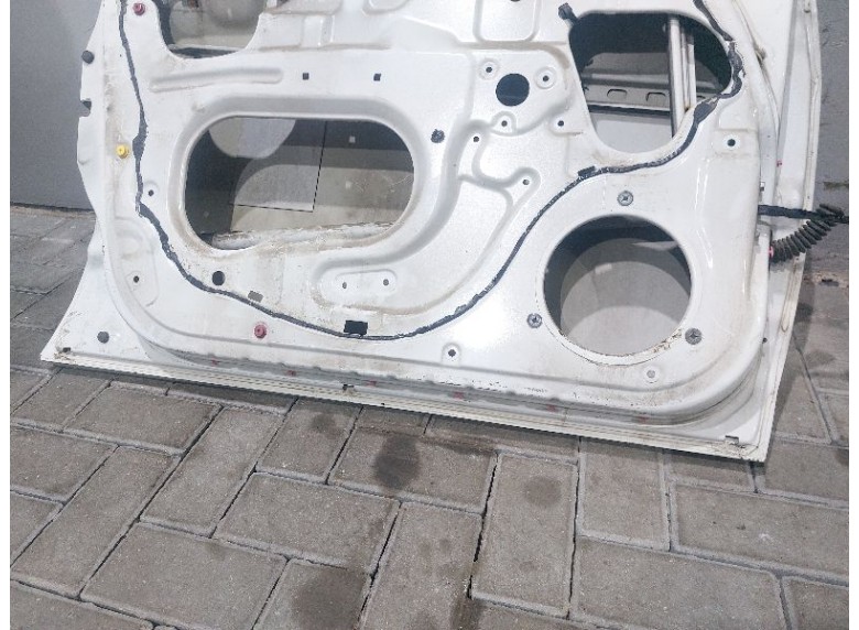 Дверь передняя левая к Дверь передняя левая к Suzuki Aerio undefined г. Aerio