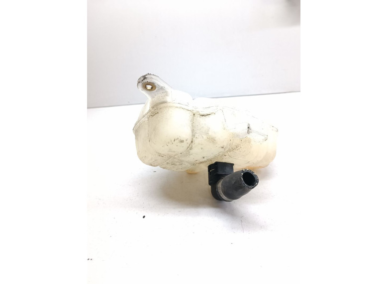 Бачок расширительный к Opel Corsa, 2017г.