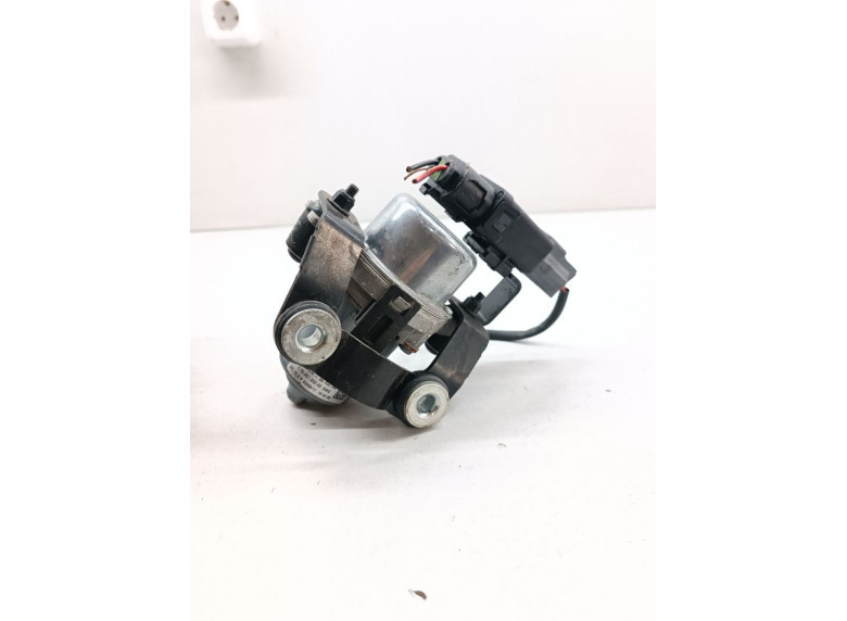 Насос вакуумный к Opel Corsa, 2017г.