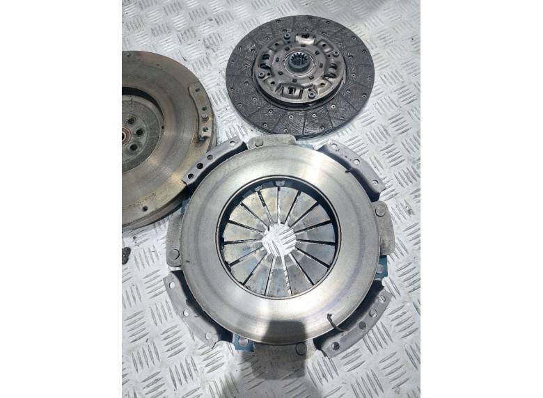 Комплект сцепления к Комплект сцепления к Mitsubishi FusoCanter undefined г. Fuso Canter