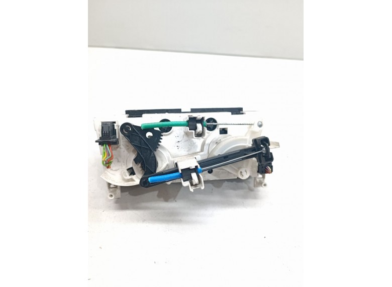 Блок управления печки/климат-контроля к Блок управления печки/климат-контроля к Citroen C3Picasso undefined г. C3 Picasso