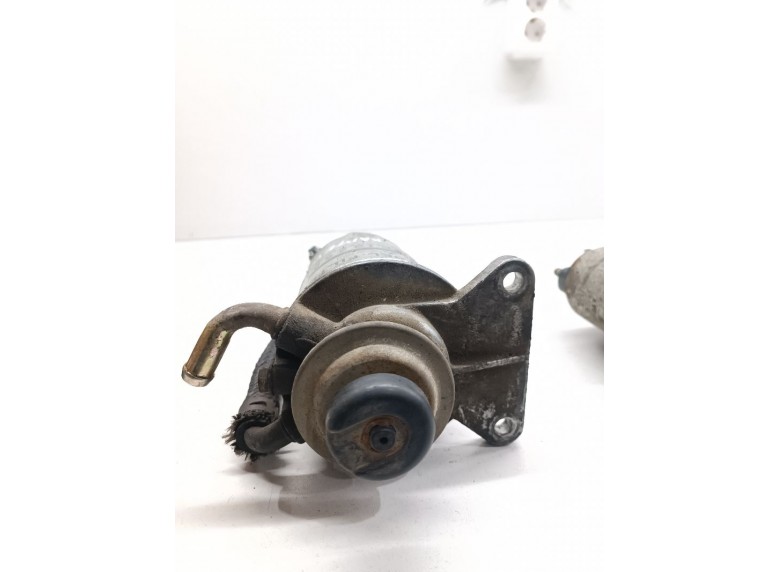 Корпус топливного фильтра к Mitsubishi Fuso Canter