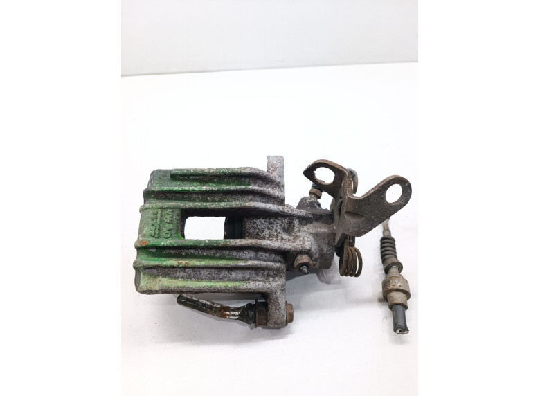 Суппорт задний правый к Volkswagen Golf, 2006г.