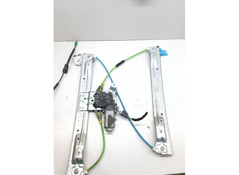 Стеклоподъемник электрический передний правый к Citroen C3 Picasso