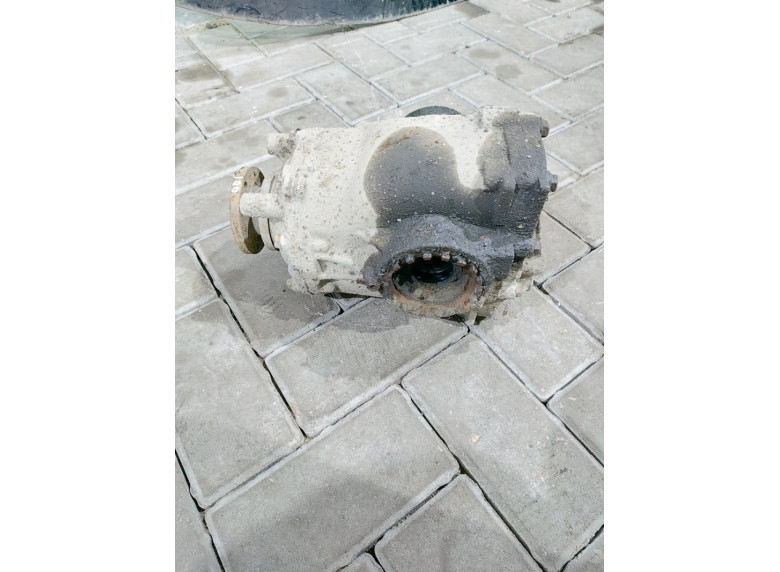 Редуктор заднего моста к Suzuki Aerio, 2002г.